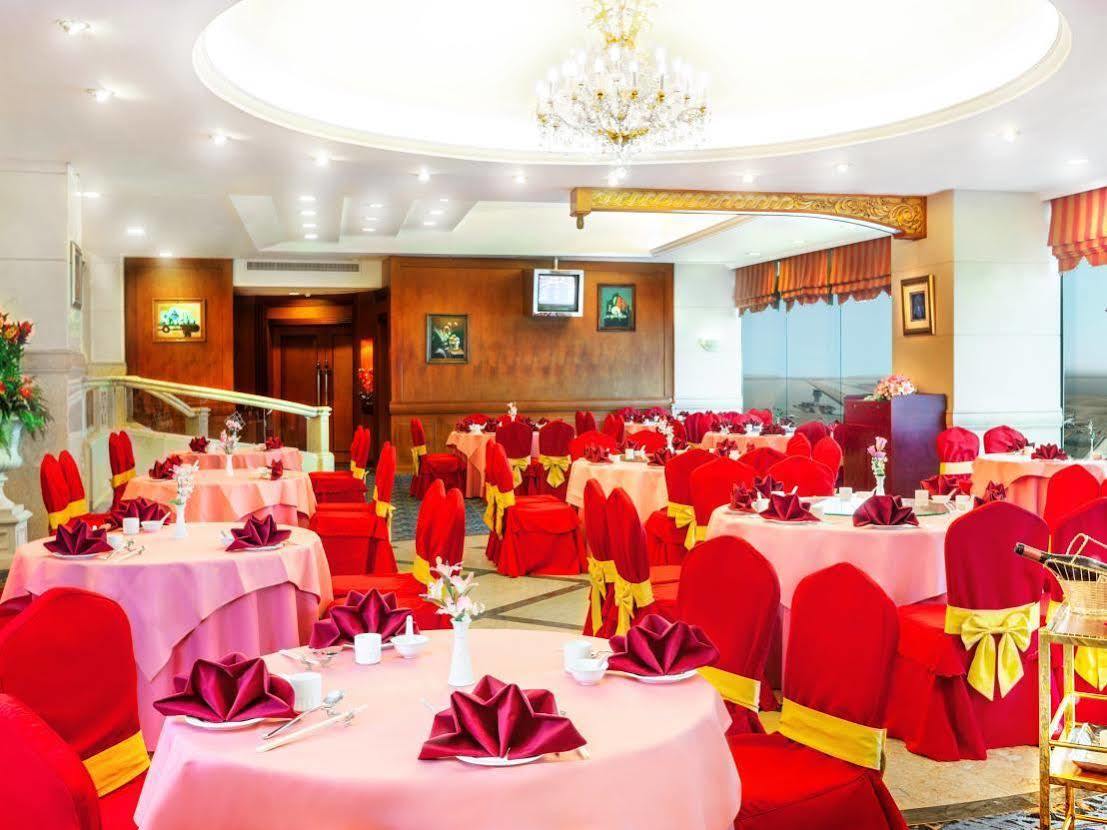 Отель Golden Crown China Taipa  Экстерьер фото